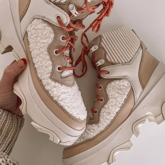 Sorel Brex Cozy Lace WP Boot Womens 8.5 - Picture 2 of 9